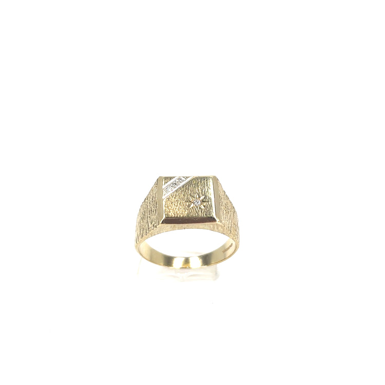 Men’s 9ct Yellow Gold Diamond Signet Ring - 6.1g