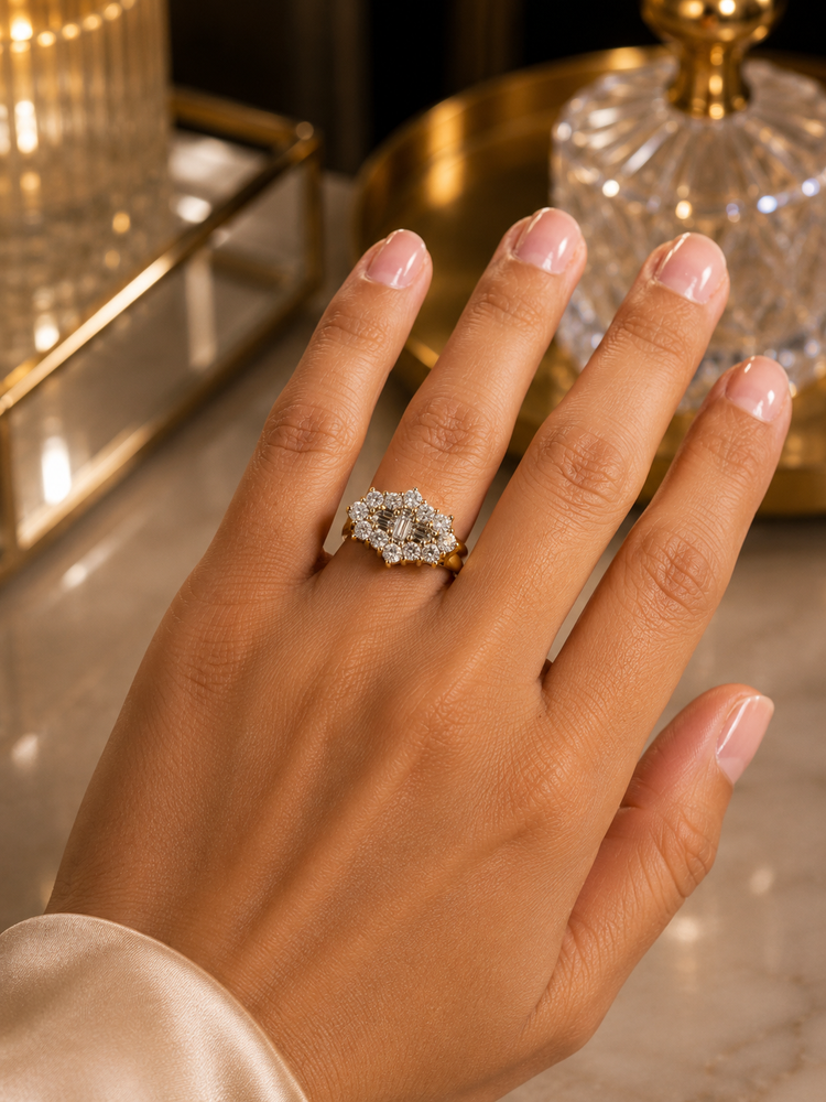 18ct Yellow Gold Diamond Cluster Ring with Baguette Centre