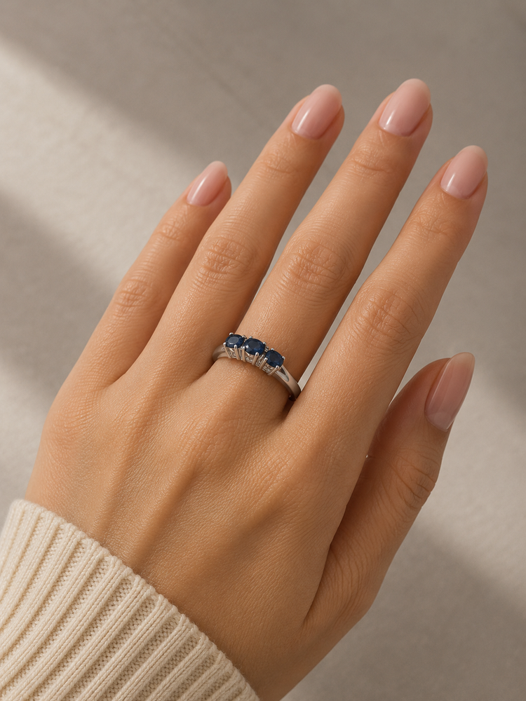 Royal Blue Sapphire Three-Stone Ring in 14ct White Gold 2.7g
