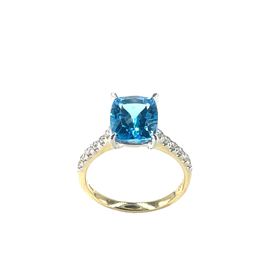 9ct Cushion Cut Blue Topaz Solitaire Ring in Yellow Gold 3.2g