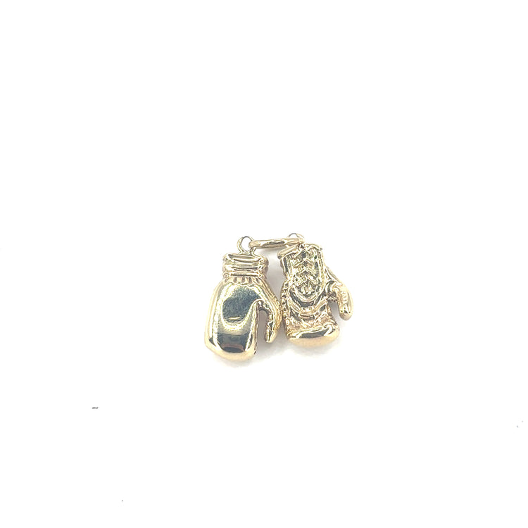 Men’s 9ct Yellow Gold Boxing Glove Pendant - 6.8g