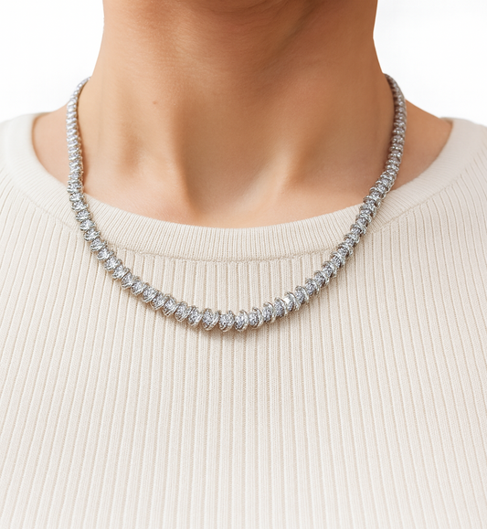 Women’s 18ct White Gold Diamond Tennis Necklace