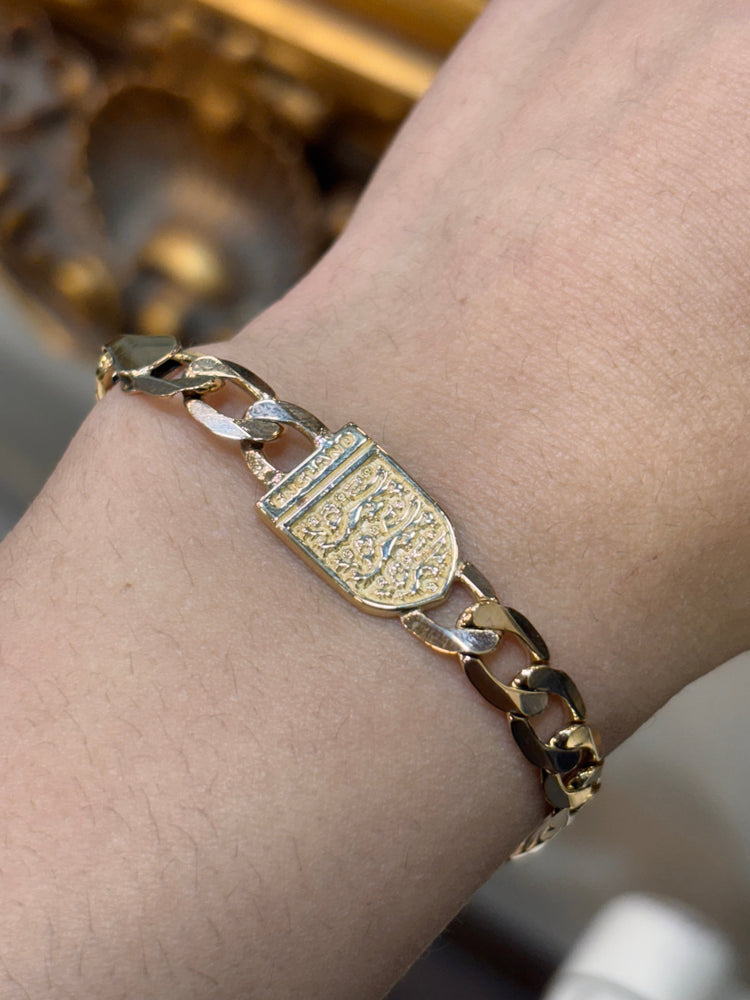 9ct Yellow Gold Three Lions England Shield Curb Chain Bracelet - Hyman’s Jewellers