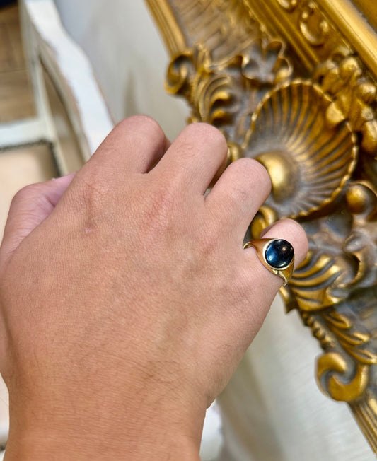 Classic Onyx Signet Ring in 9CT Yellow Gold - Hyman’s Jewellers
