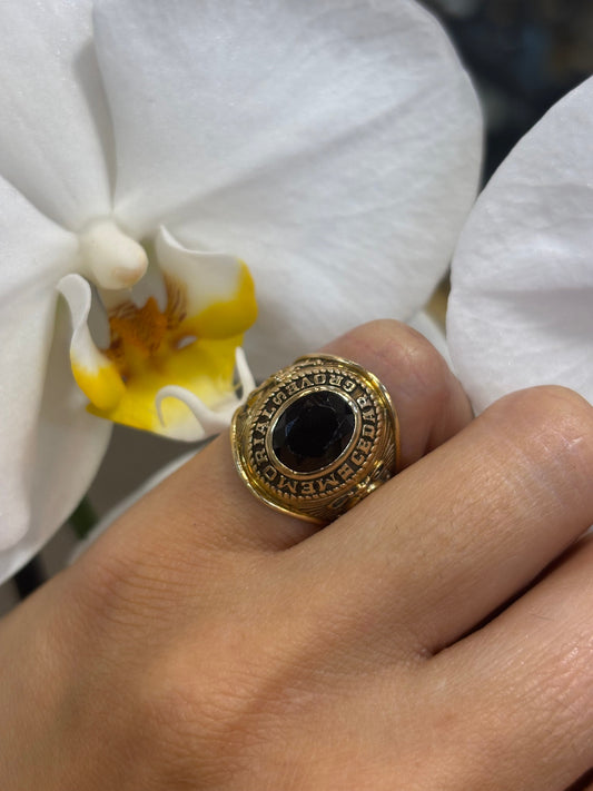 Men’s 10k Yellow Gold 1964 | Cedar Groves Memorial | Black Stone Set American College Ring - 9.6g N - Hyman’s Jewellers
