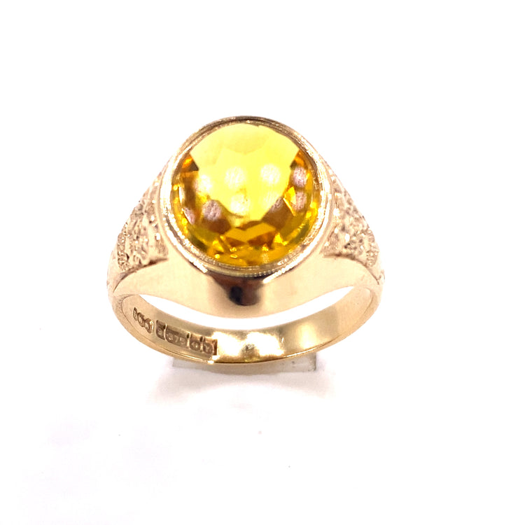 Mens 9ct Yellow Gold Citrine Signet Ring - 6.3G - Hyman’s Jewellers