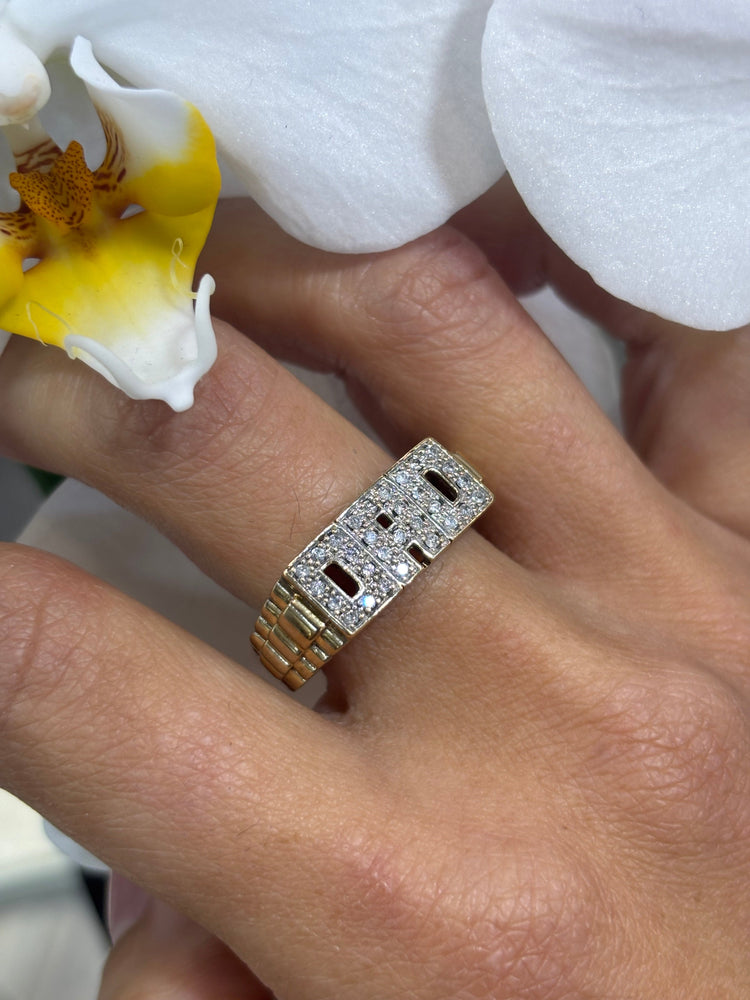 Men’s 9ct Yellow Gold Dad Ring - 5.1g - Hyman’s Jewellers