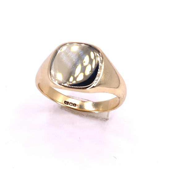 Men’s 9ct Yellow Gold Signet Ring - 5.3G - Hyman’s Jewellers