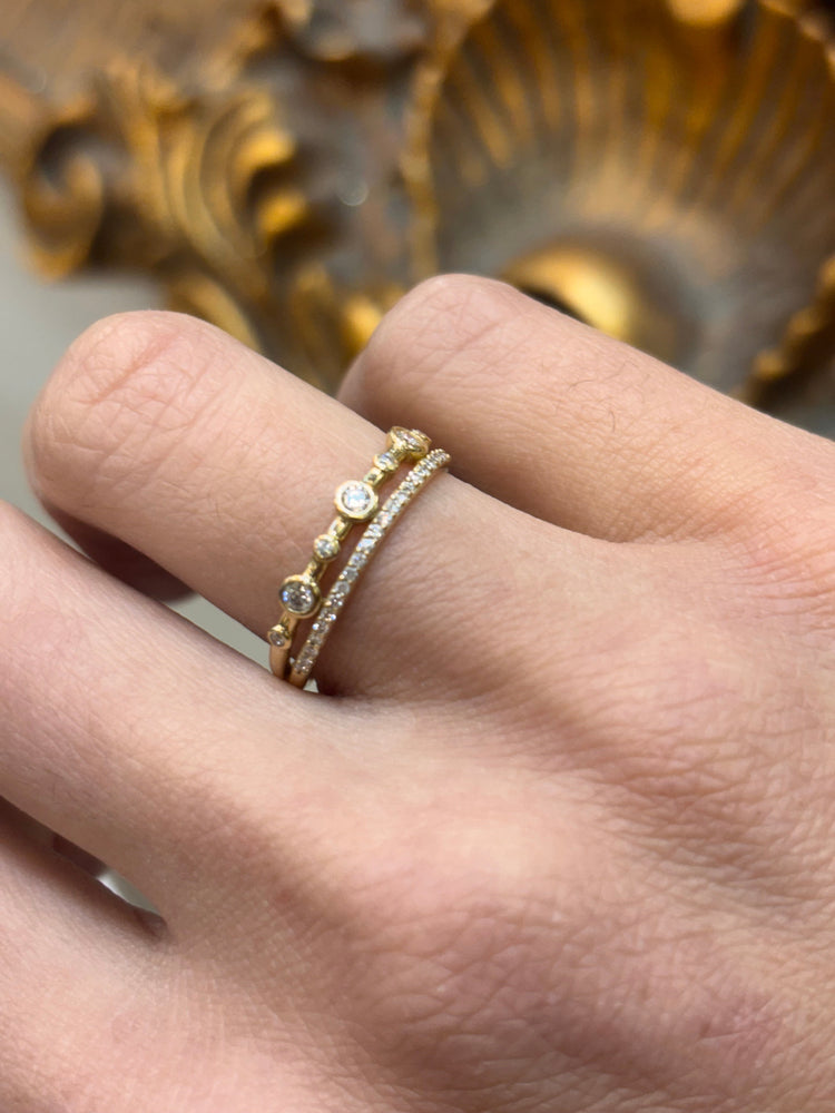 Women’s 18ct Diamond Set Yellow Gold Band Ring - Hyman’s Jewellers