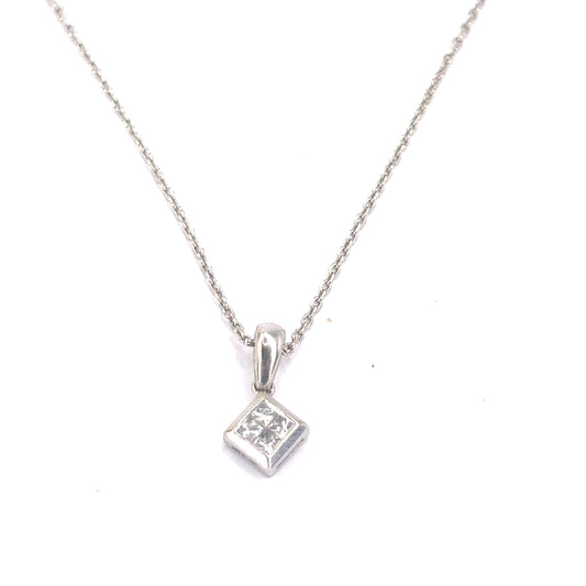 Women’s 18ct White Gold Diamond Pendant & Chain - 0.20ct - Hyman’s Jewellers