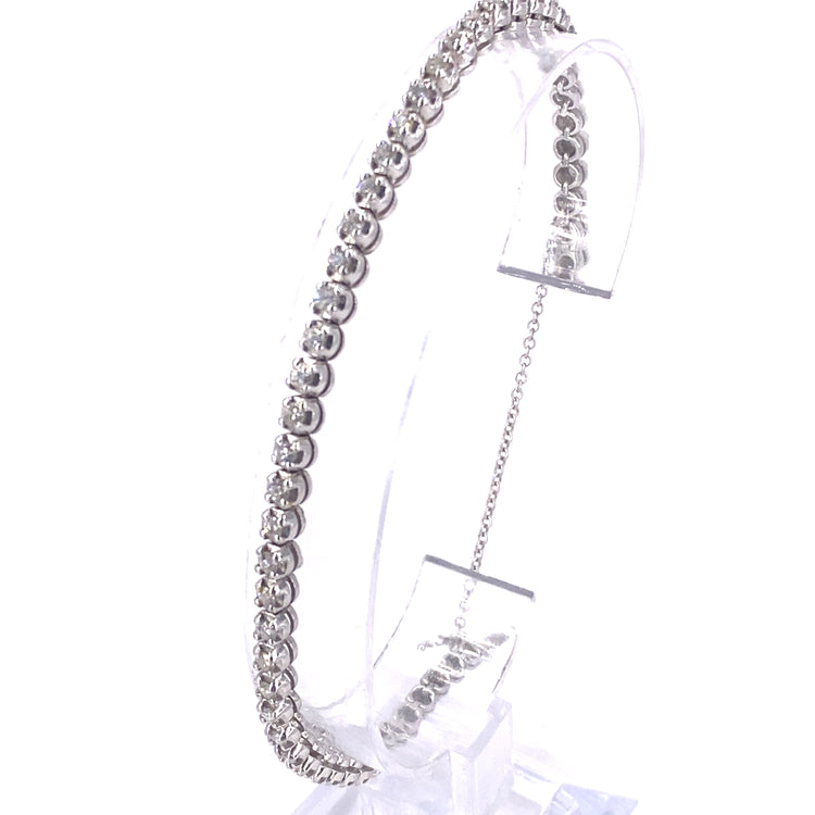 Women’s 18ct White Gold Diamond Tennis Bracelet - 14.8g 2.5ct - Hyman’s Jewellers