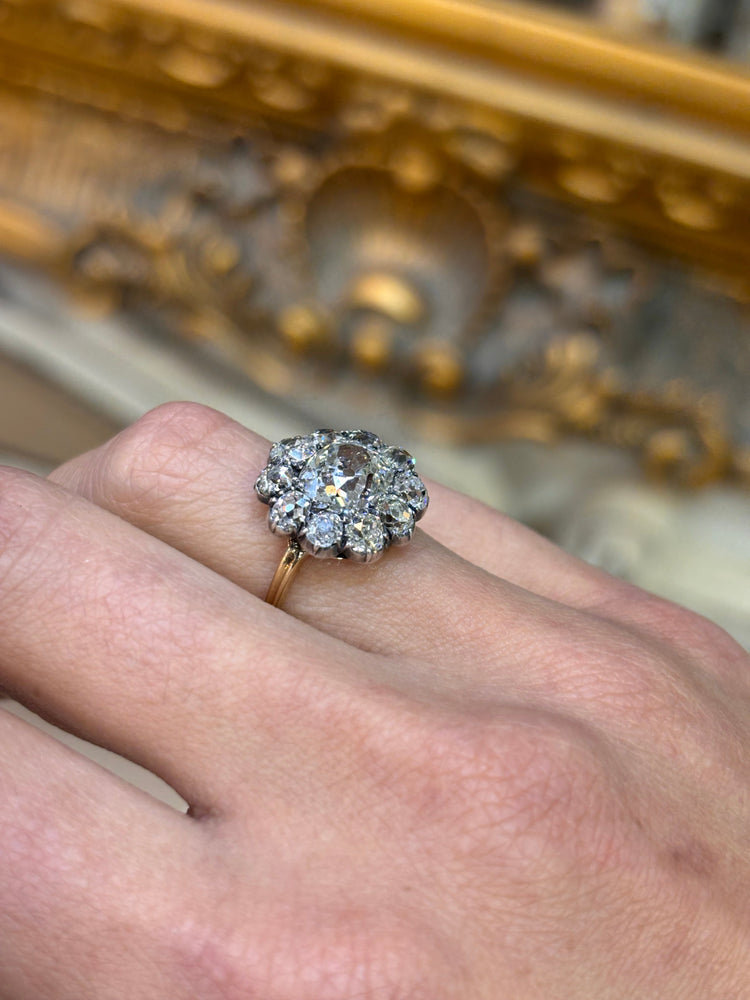 Women’s 18ct Yellow Gold Miners Cut Diamond Flower Ring - 3.5ct - Hyman’s Jewellers