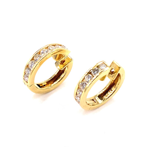 Women’s 18ct Yellow Gold Natural Diamond Cuff Earrings - 2.80cts - Hyman’s Jewellers