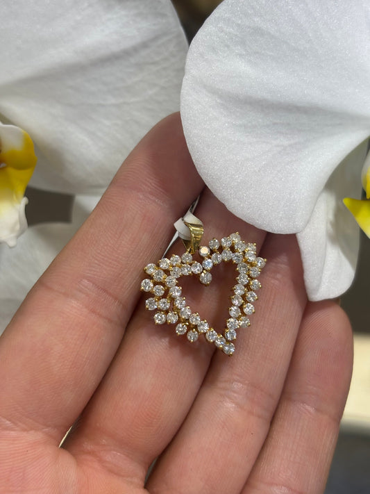 Women’s 18ct Yellow Gold Natural Diamond Heart Pendant - 2.5cts - Hyman’s Jewellers