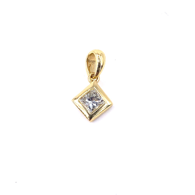 Women’s 18ct Yellow Gold Princess Diamond Pendant - 0.25ct - Hyman’s Jewellers