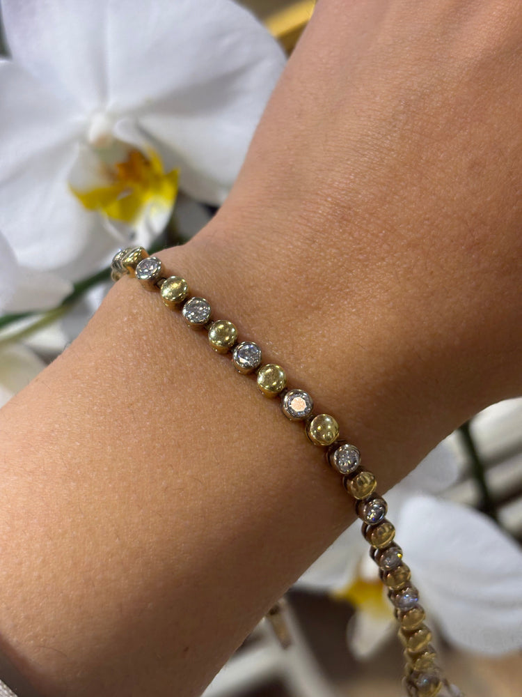 Women’s 18ct yellow Gold Tennis Bracelet - 3.5ct - Hyman’s Jewellers