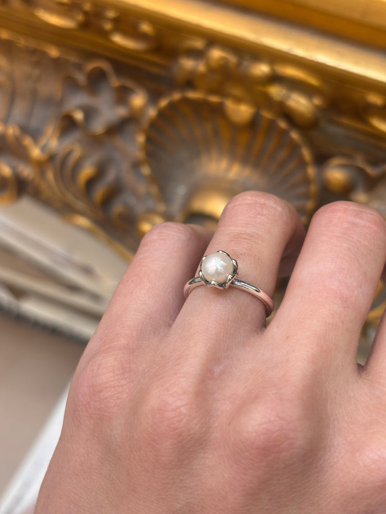 Womens 925 Silver Pandora Pearl Ring - Hyman’s Jewellers