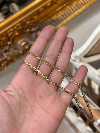 Womens 9ct Classic Yellow Gold Curb Chain Necklace - Hyman’s Jewellers