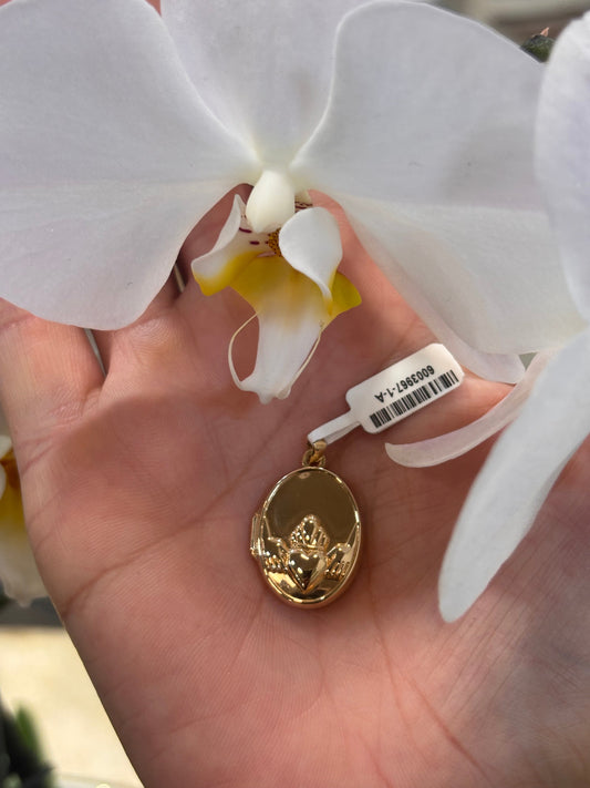 Women’s 9ct Yellow Gold Claddagh Symbol Pendant - 2.5cm 1.9g - Hyman’s Jewellers