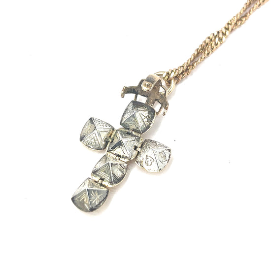 Women’s 9ct Yellow Gold & Silver Articulated Masonic Ball - 6g - Hyman’s Jewellers