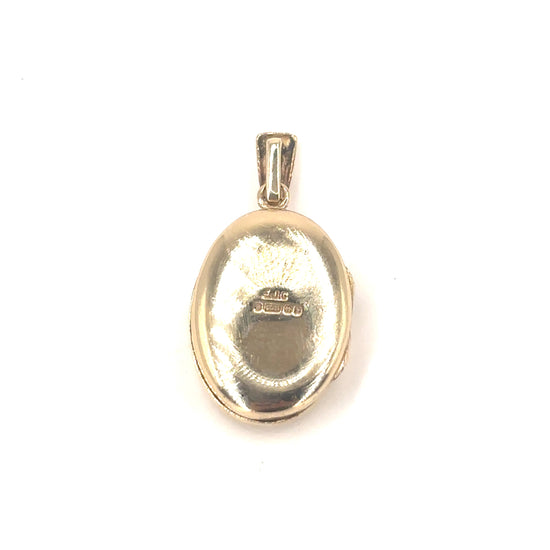 Women’s 9ct Yellow Gold Vintage Engraved Locket - 2.1g - Hyman’s Jewellers
