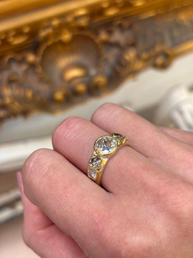 Yellow Gold Multistone Ring with Round Cut Diamond - Hyman’s Jewellers