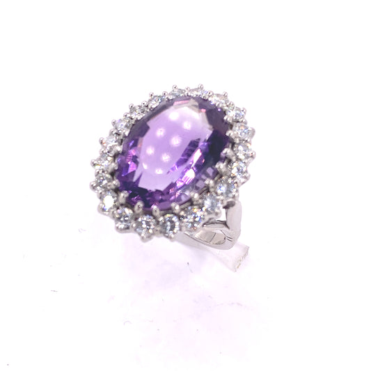 Women’s 18ct White Gold Diamond Amethyst XL dress Ring - 12.4g 1.00ct Diamond