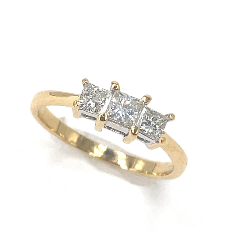 Women’s 18ct Yellow Gold Natural Diamond Trilogy Ring-0.40ct