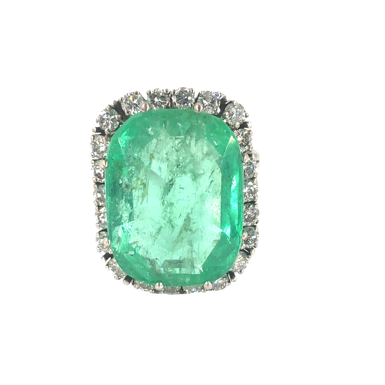 Emerald Cushion-Cut Cocktail Ring in White Gold-7.5g 12.32ct