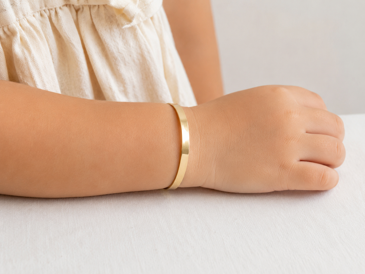 9ct children Classic Flat Profile Yellow Gold Bangle