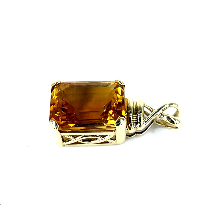 Emerald-Cut Citrine Solitaire Pendant in 9ct Yellow Gold 5.3g