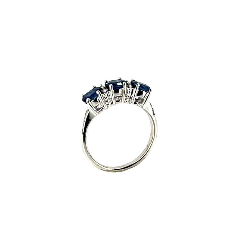 Royal Blue Sapphire Three-Stone Ring in 14ct White Gold 2.7g