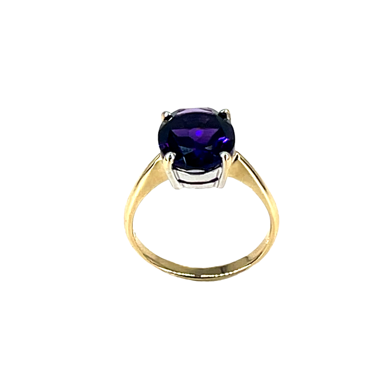 Amethyst Solitaire Ring in 9CT Yellow Gold 3.4g