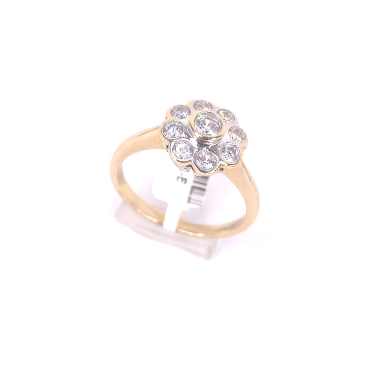 Women’s 9ct Yellow Gold CZ Cluster Ring- 3.3G