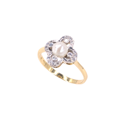 Women’s 18ct Yellow Antique Gold Pearl Diamond Ring- 3.4g 0.30ct