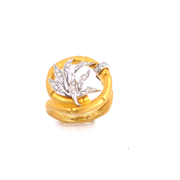 Womens 18ct Yellow Gold Diamond Carrera Y Carrera Ring - 8.6g 0.50ct