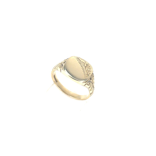 9ct Yellow Gold Signet Ring - 7.3G