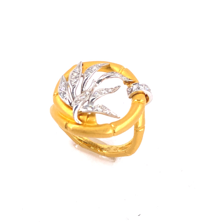 Womens 18ct Yellow Gold Diamond Carrera Y Carrera Ring - 8.6g 0.50ct