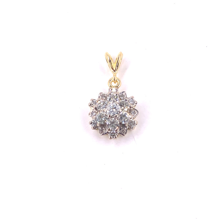 Women’s 18ct Yellow Gold Diamond Star Cluster Pendant - 3.7g 0.70ct