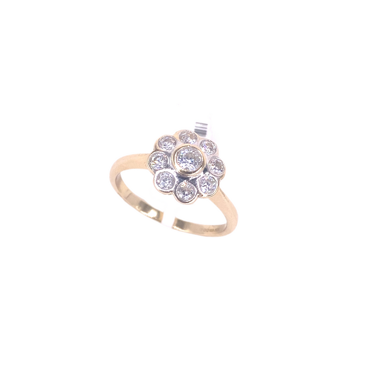 Women’s 9ct Yellow Gold CZ Cluster Ring- 3.3G