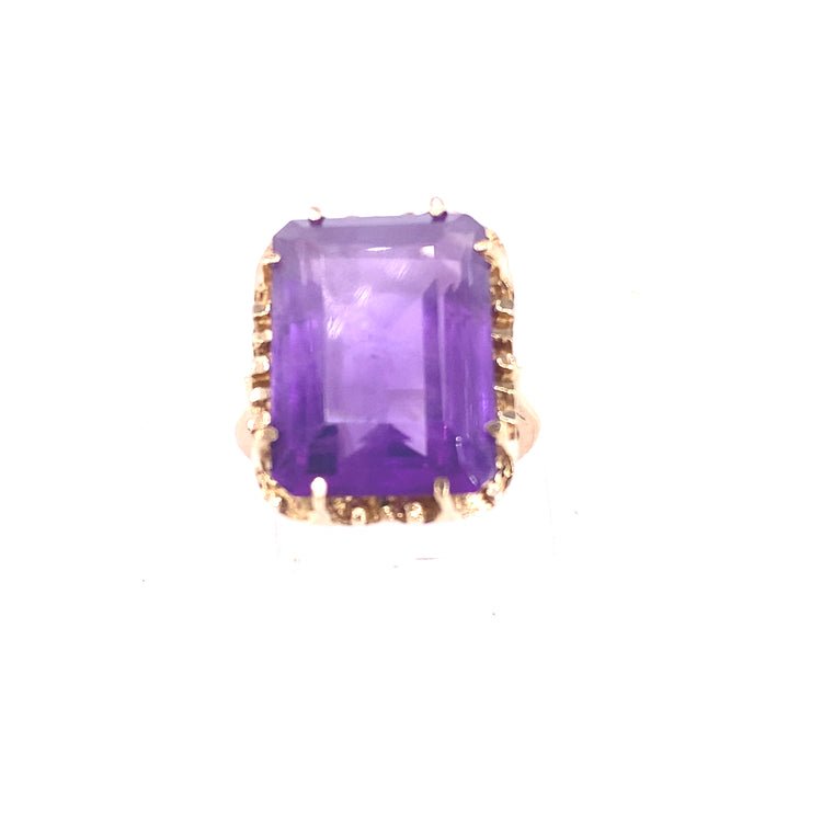 Women’s 9ct Yellow Gold Amethyst Vintage Ring