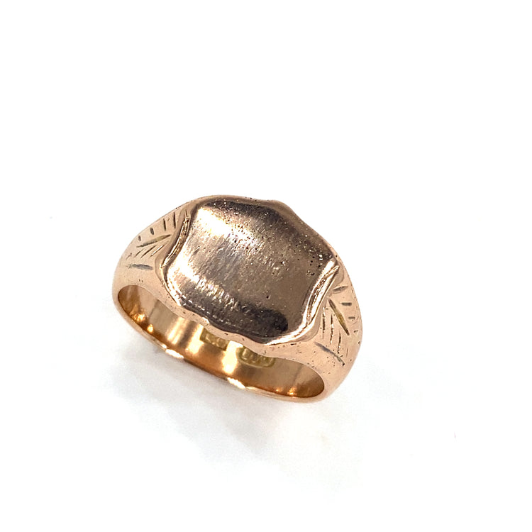 Men’s 9ct Rose Gold Shield Signet Ring-9.6g