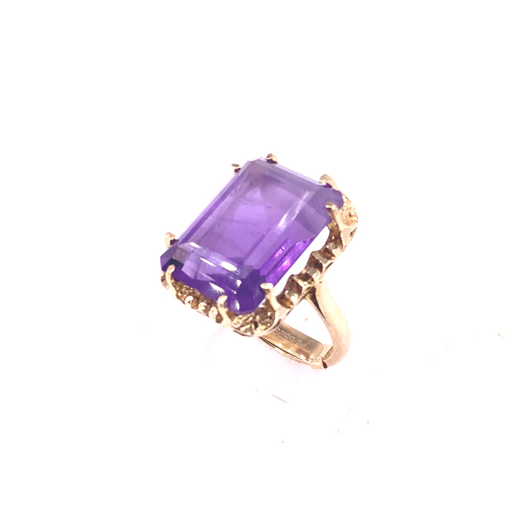 Women’s 9ct Yellow Gold Amethyst Vintage Ring