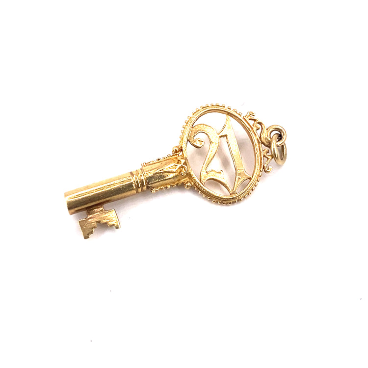 Unisex 9ct Yellow Gold 21 “Key To The World” Pendant - 2.5g