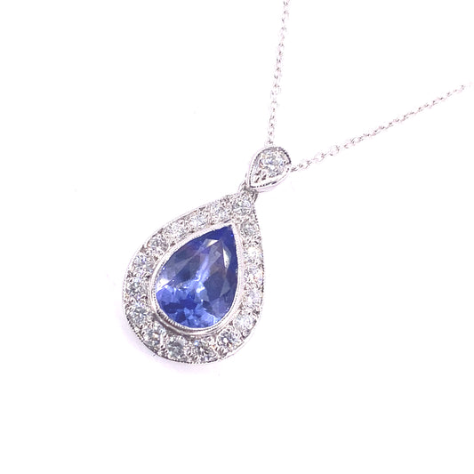 Women’s 18ct White Gold Diamond Tanzanite Pendant & Necklace - 3.8g