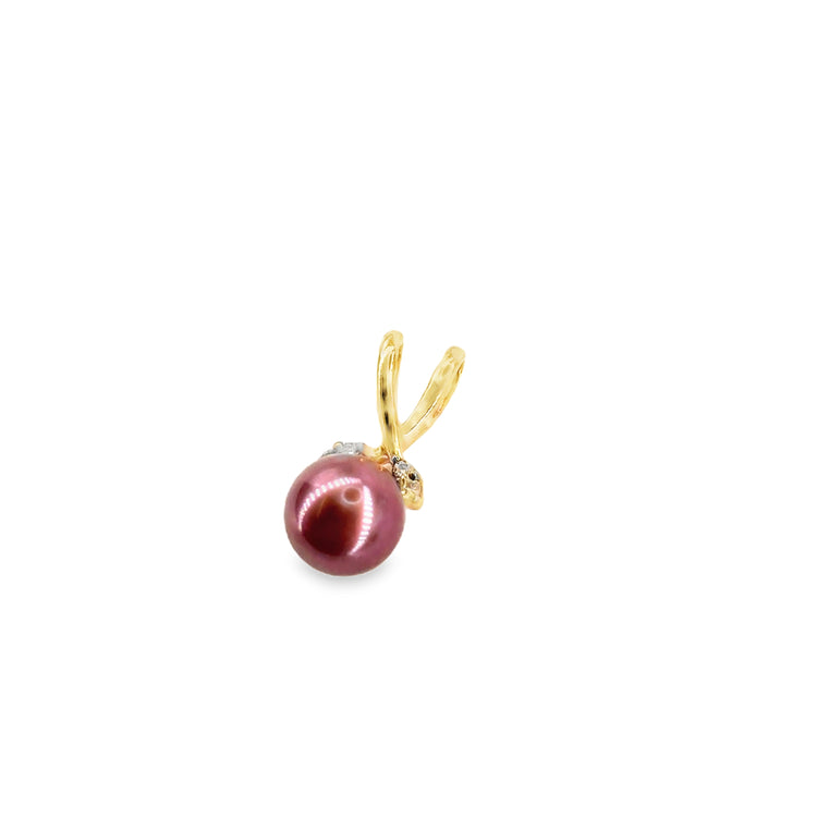 Women’s 18ct Red Pearl Diamond Pendant - 1.5g