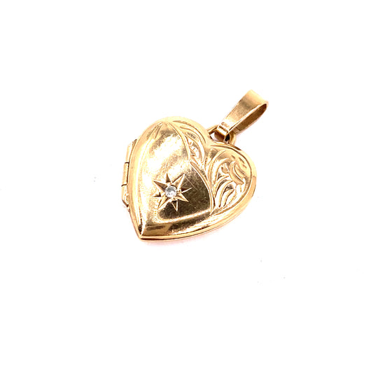 Women’s 9ct Yellow Gold Engraved Diamond Locket - 1.2g