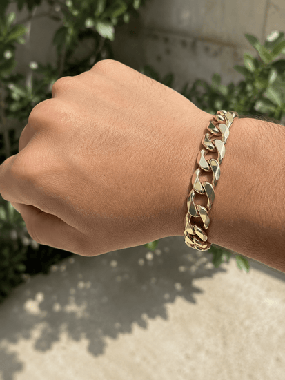 9ct Yellow Gold Curb Chain Bracelet - Hyman’s Jewellers