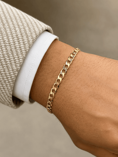 9ct Yellow Gold Curb Chain Bracelet with Lobster Clasp - Hyman’s Jewellers