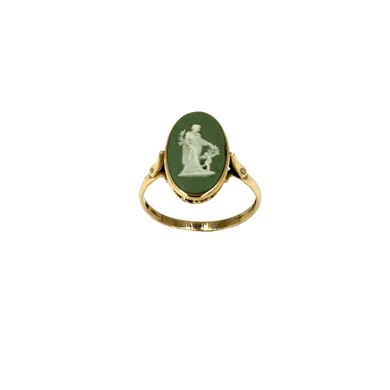 9CT Yellow Gold Jade Cameo Signet Ring 2.3g - Hyman’s Jewellers